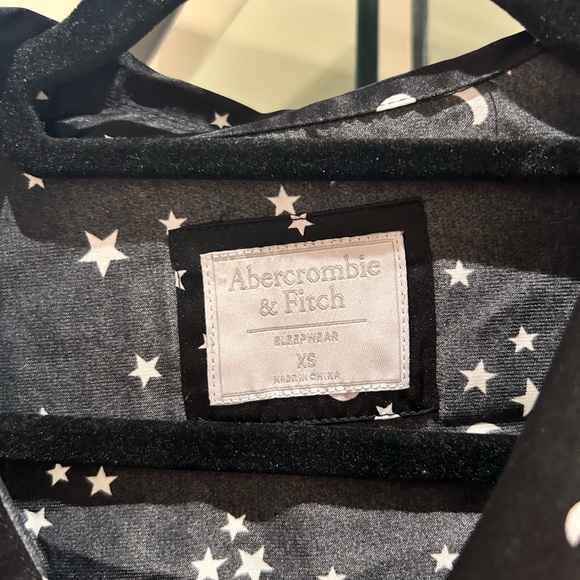 Abercrombie Pajama Top - Picture 1 of 2